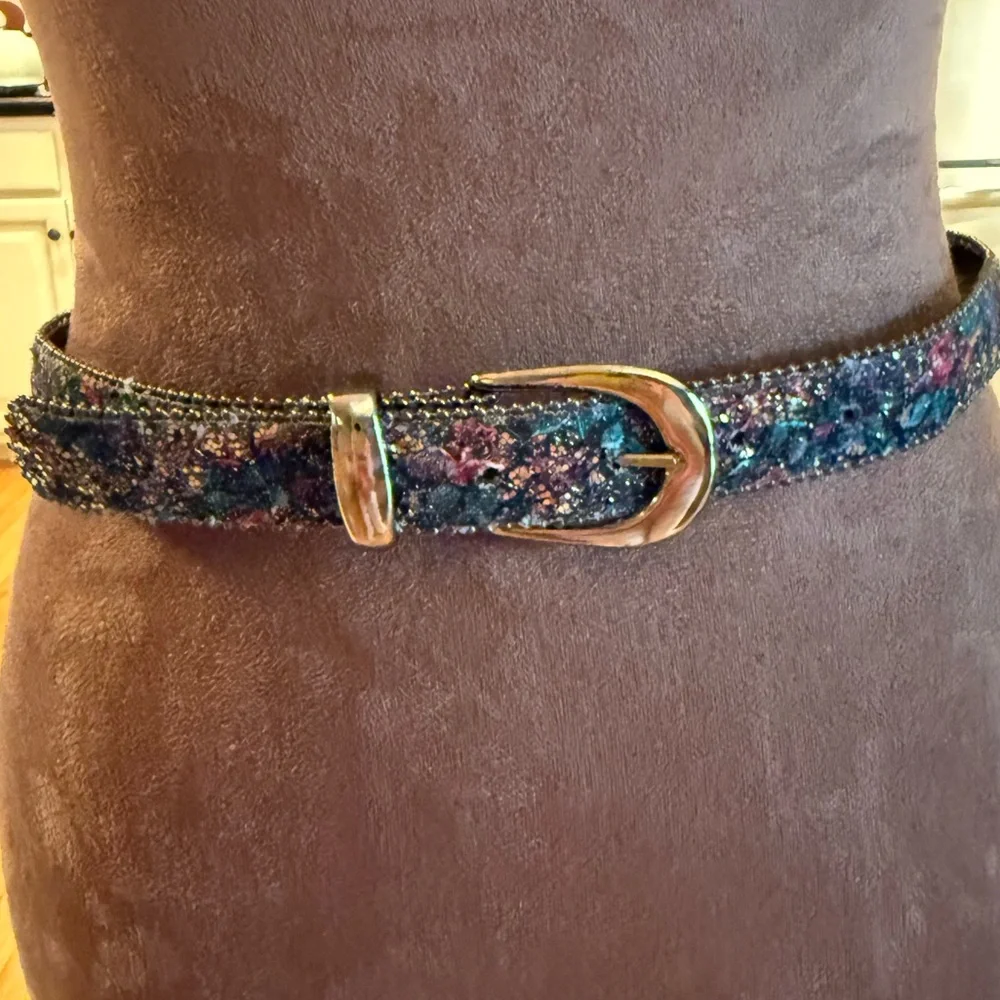 Floral Patterned Glitter Sparkle Belt with Gold Buckle Jewel tone